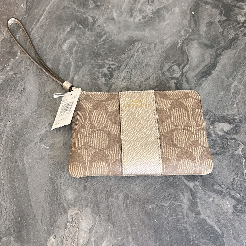 Coach leather wristlet